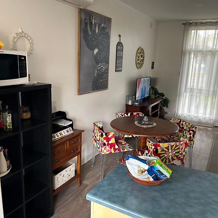 Sunshine Four Apartment Salisbury Ngoại thất bức ảnh