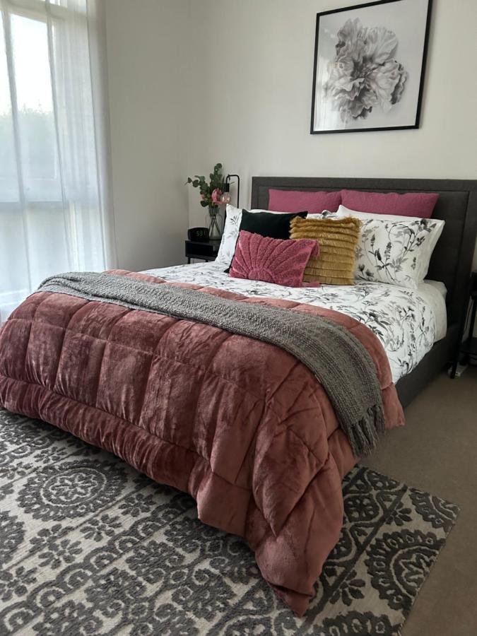 Sunshine Four Apartment Salisbury Ngoại thất bức ảnh