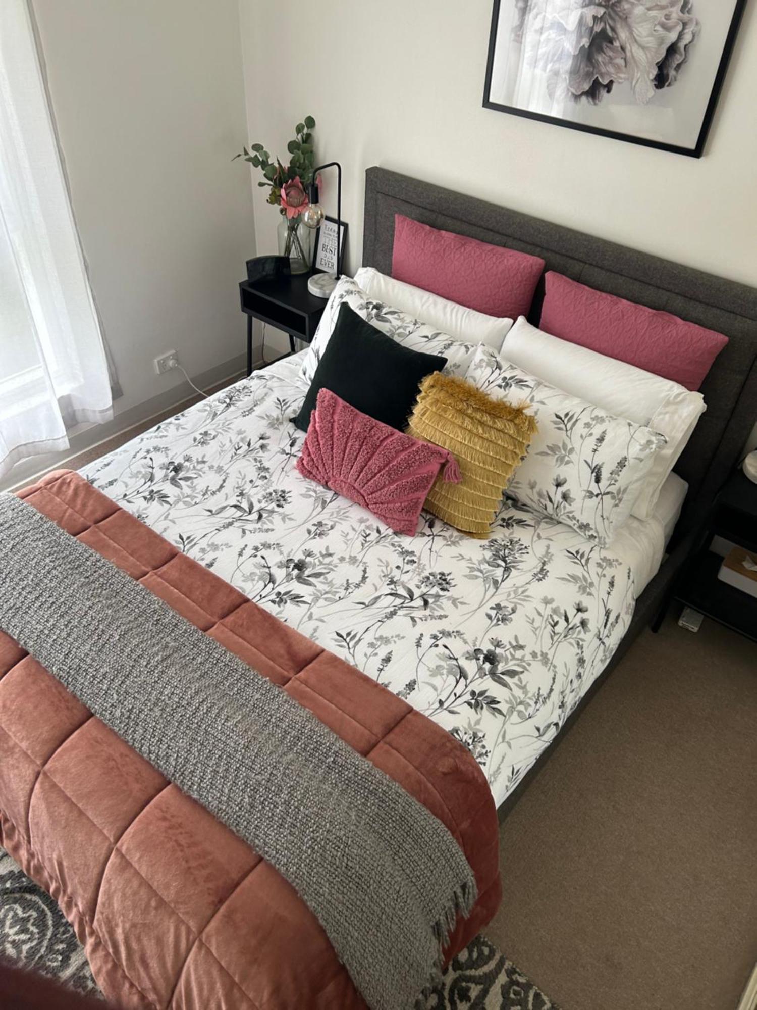 Sunshine Four Apartment Salisbury Ngoại thất bức ảnh